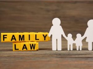 How to pick a family lawyer